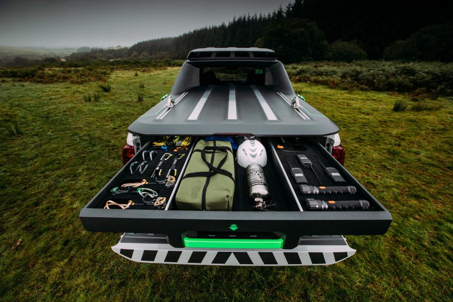 Багажник Nissan Navara EnGuard Concept (D23) 2016 года  (фото 23 из 39)